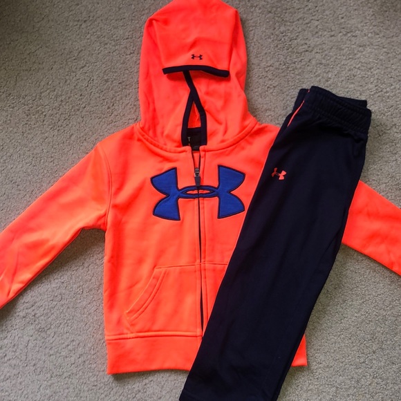 Boys Under Armour Set Size 2 - Picture 1 of 8